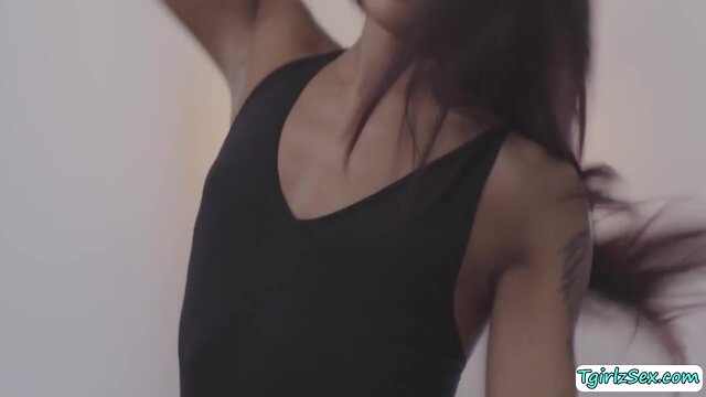 Transsexual khloe kay analed by stepbros dick