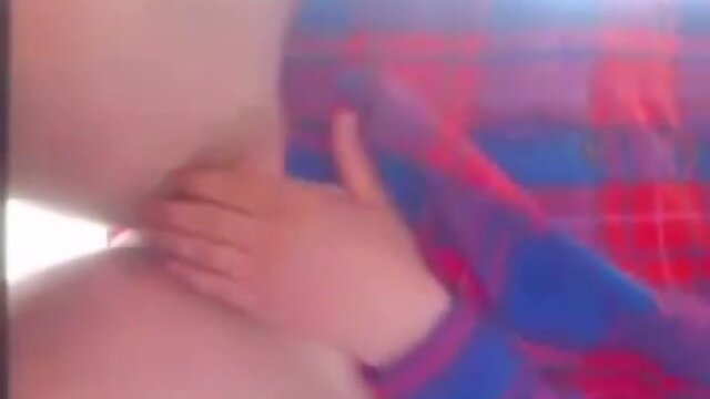 Adrey`s Busty Webcam Show: Sensual Moves & Sultry Looks