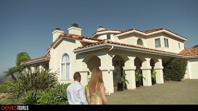 Trans girlfriend angelina please sure knows how to convince boyfriend!