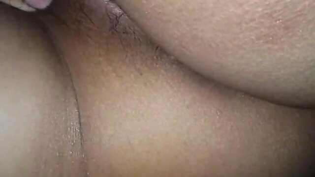 Làm liều chịt bạn cùng phòng