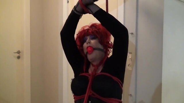 Sissyslave dizzy miss sizzy t.