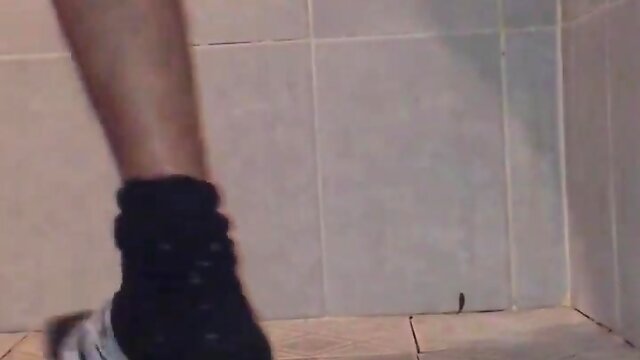 Masturbandome con mi primer sextoy orgasmo anal