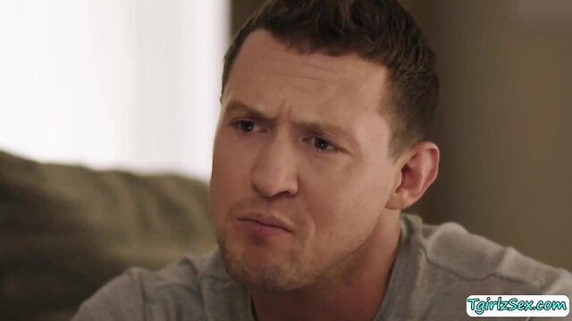 Thick transsexual ryder monroe rides friends penis