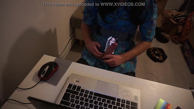 Sultry brunette tribute