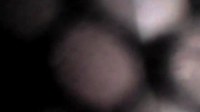 Seductive Moves of a Hidden Camgirl: Tease & Tantalize!