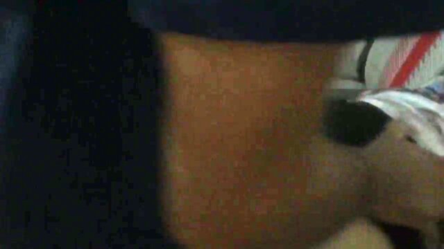 Mecânico grandão quis meter de novo em mim, e eu gemi gostoso na caceta