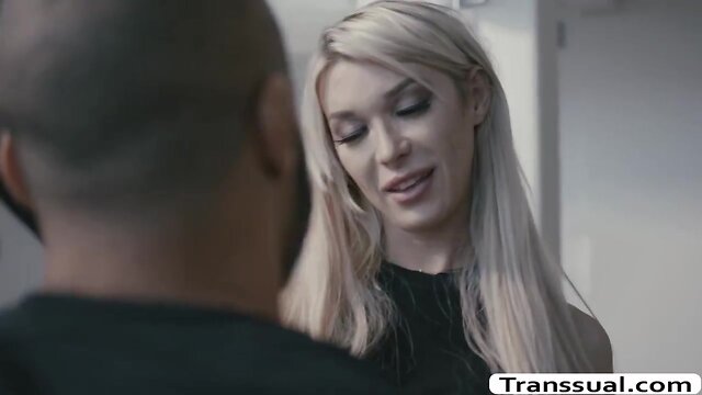 Tgirl aubrey kate booty hammered by her neighbor