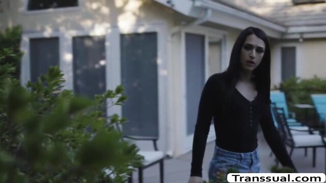 T-Girl khloe enjoys swallowing dudes bigcock