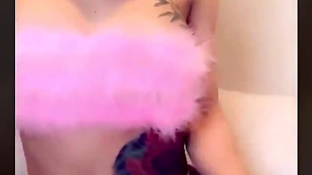 Ebony transvestite cock matters!