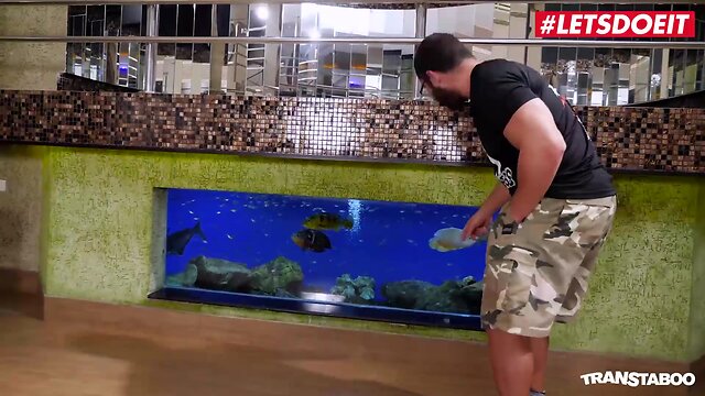 Letsdoeit - eroused guy has a pervert ts surprise on the massage table