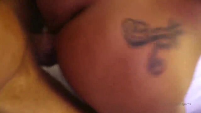 Hot Babe Gives Big Dick Intense Oral Pleasure Session!