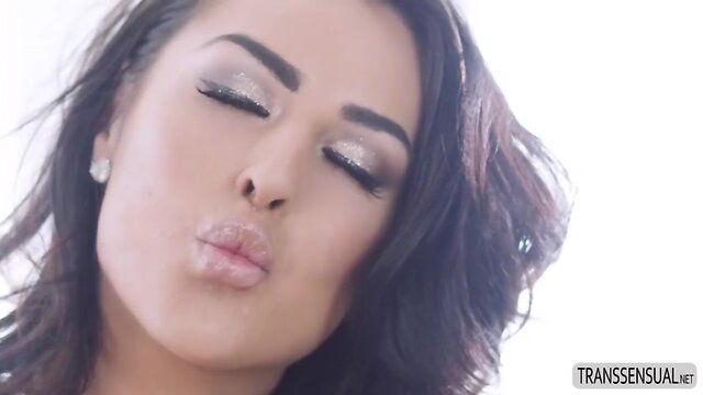 Chesty t-baby chanel santini with mercedes carrera