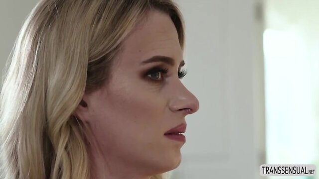 Massive butt tranny nikki vicious gets anal hammered by her stepson