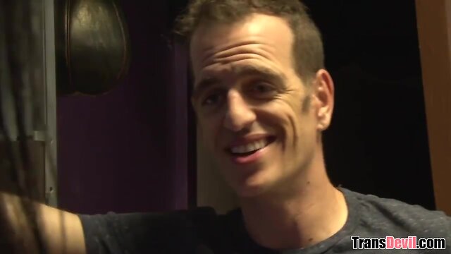 Holy fuck! is that a pecker? - diamond dixon