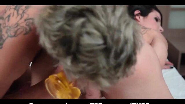 Enormous insertions pushed in creampie