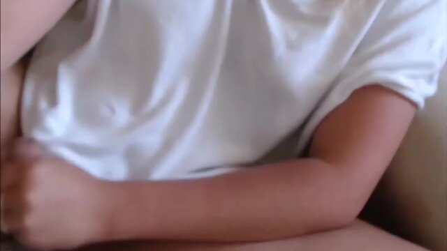 Blond ladyboy explodes on herself on live web cam