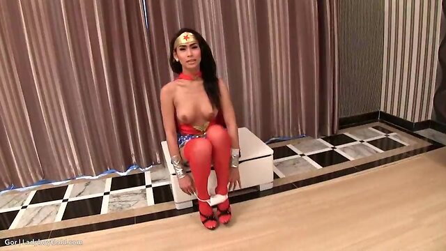 Tranny gor wonder tv