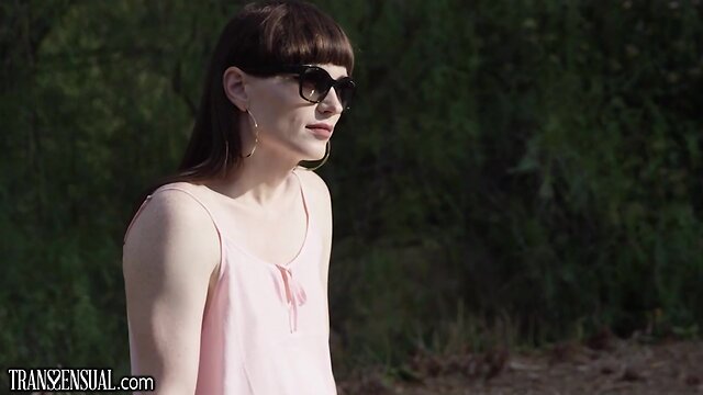 Transsensual beauty alisa rae takes barebacked by dilf