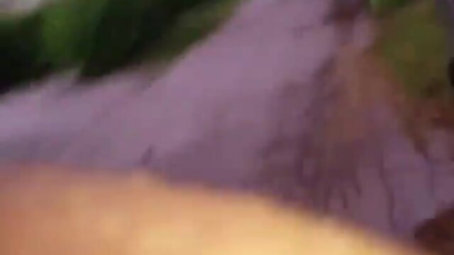 Fuck em’ in the bootyhole (trannys)