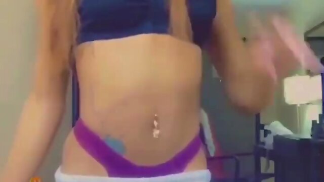 The Hood Trans Ladyboy`s Big Dick and Bootylicious Babe