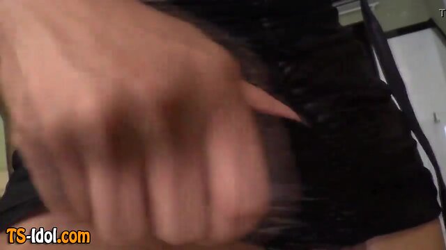 Sizzling Hot Threesome: Glamour Ladyboy, Fetish Babe & Tranny in Lingerie!