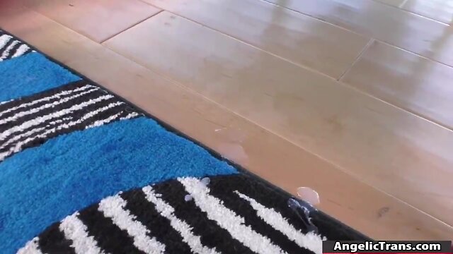 Chesty tv solo jerks her shecock