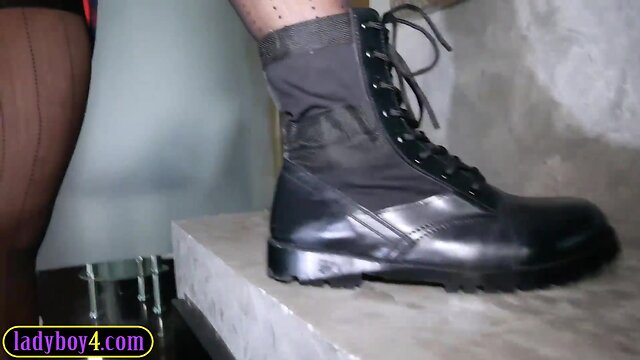 Enormous booty asiatic she-male teeny condomless anal doggy hammered