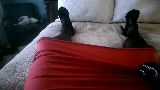 Cd in heels and skirt exposes penis for ejaculation