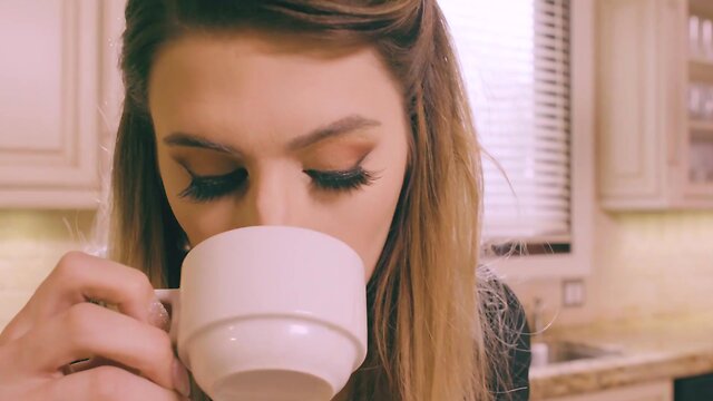 My friend's marriage is ideal, she has secrets! - transfixed