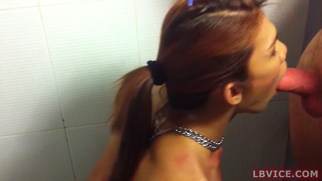 Pissed-on tgirl gives cocksucking