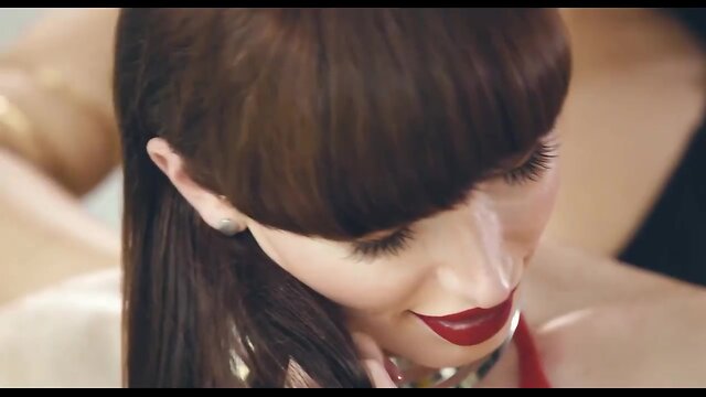 Enormous butt tgirl fucks baby