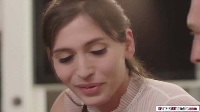 Sexy tbabe butt pounded by her bfs brother