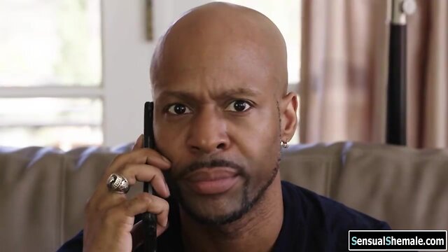 Soldier penetrates transvestite caseys round booty