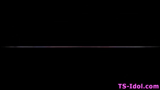 Ts sucks she-males dick