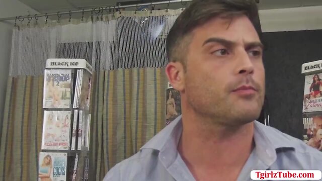 T-Girl jenna gets fuck by some random guy