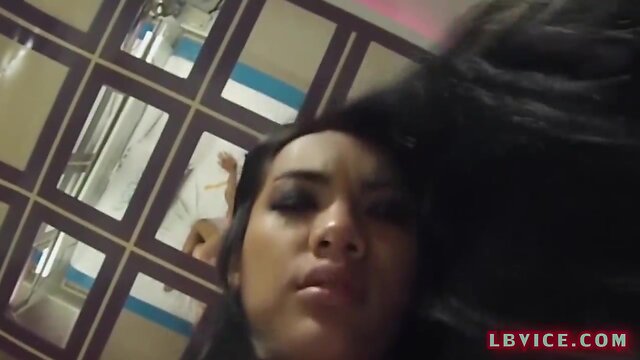 Ts love-slave mint condomless