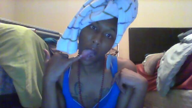 Crystyl diamond cardi b