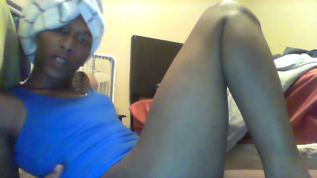 Crystyl diamond cardi b