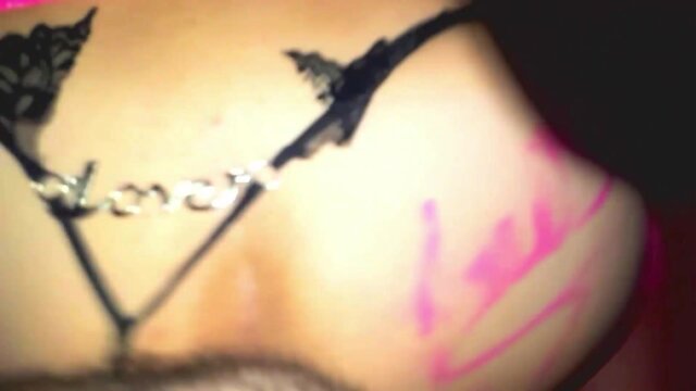 Mauro Thorne`s Bisexual Cross-Dressing Enfiestada: Argentina Style!