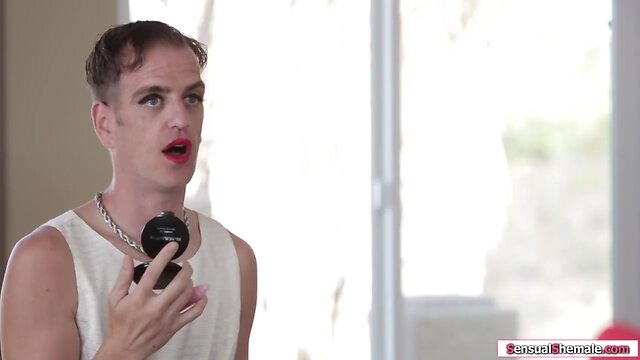 Chesty tv boss analed her employee