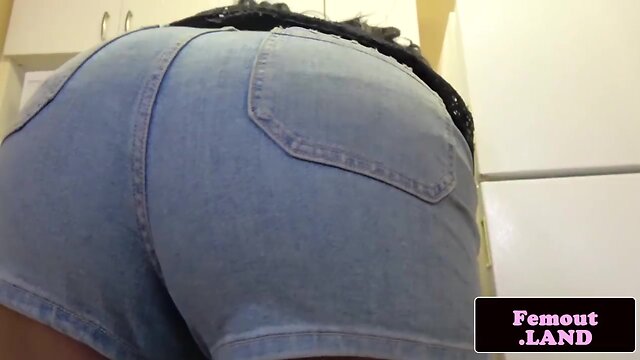 Chubby black trap masturbating until ejaculation