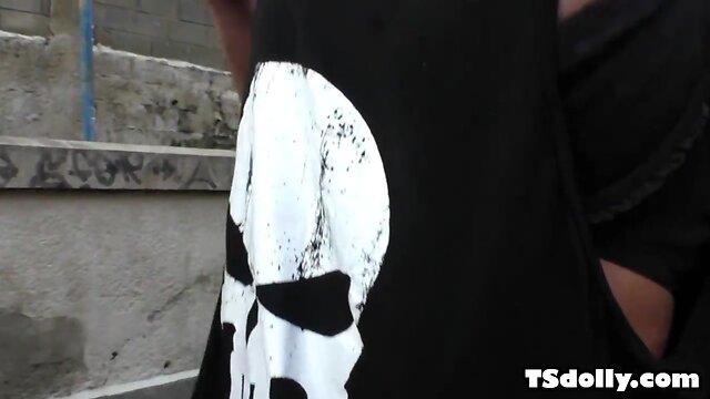 Inked transvestite deborah mastronelly fucks in stockings