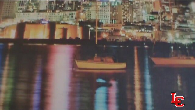 Duas t-gatas deliciosas detonando e rasgando o panqueca submisso-weronica