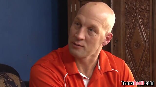 Black cheerleader becca