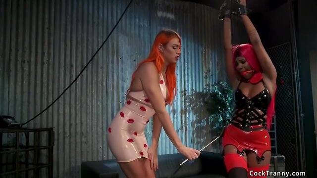 Chesty transsexual fucks sultry black babe