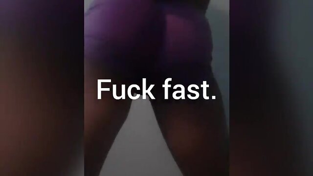 Twerking so fast . shaking this butt .fastest booty ever