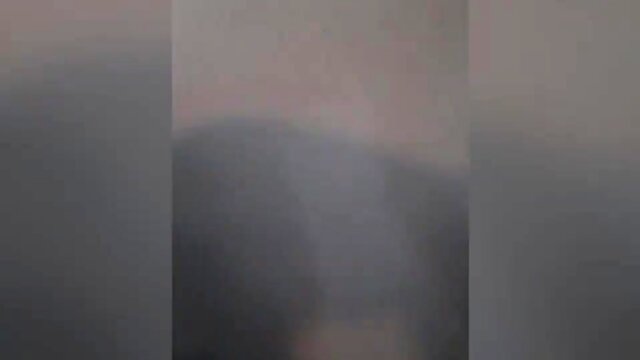 Twerking so fast . shaking this butt .fastest booty ever