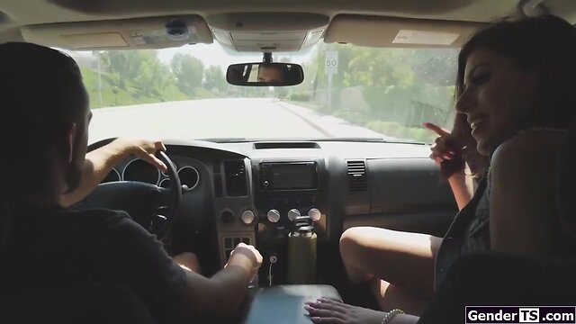 Trans hitchhiker crystal m outdoor anal