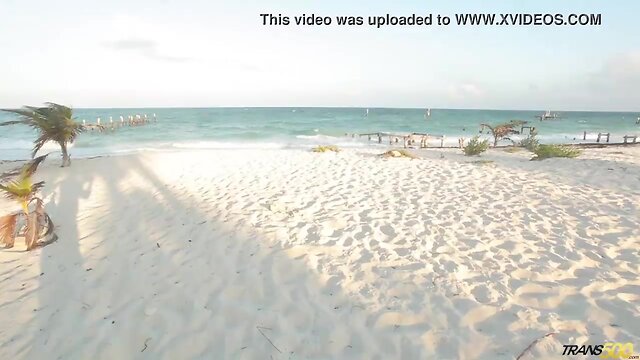 Behind-the-scenes-with-lizzy-laynez-part