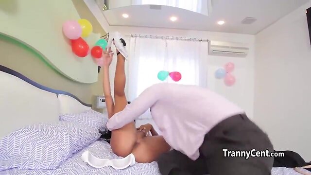 Eroused tv bitch takes penis